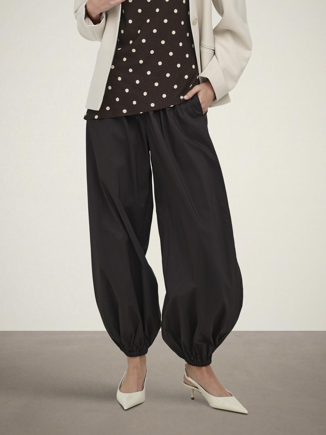 model_shot-front
